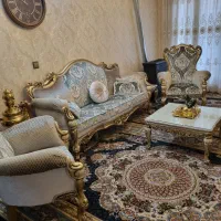 مبل نئوکلاسیک 9 نفره و میز ناهارخوری 8نفره