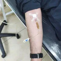 خدمات پرستاری تزریقات وصل سوند سرم تراپی در منزل