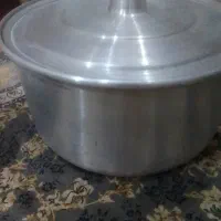 دیگ بزرگ قدیمی