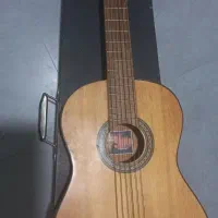 گیتار سه‌چهارم