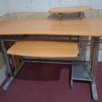 میز کامپیوتر