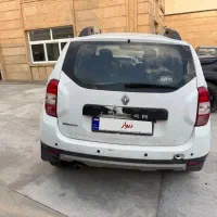 رنو داستر مدل ۲۰۱۵