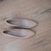 کفش برند اکو