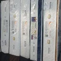 کارگر ساده در  فروشگاه تشک فروشی