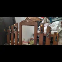 رخت وآویز چوبی