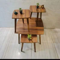 مونتاژ کار و کارگر ساده