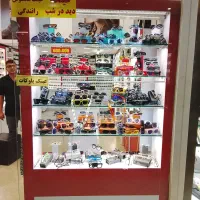 دکور و ویترین عینک