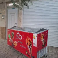 یخچال نوشابه و فریزر بستنی