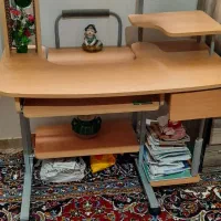 میز کامپیوتر