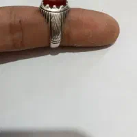 انگشتر حقیق. یاقوت
