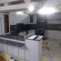 پخش برچسب کابینت نصب نصاب روکش شیشه مات کن