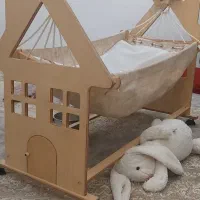 ننو گهواره نوزاد