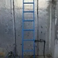 نردبون آهنی