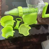 مقداری وسایل فروشی