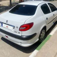 ۲۰۶ sd v8 بیرنگ خانگی
