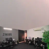 کارشناس فروش تلفنی خانم