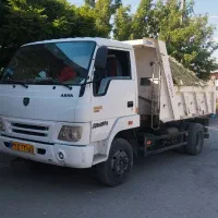 کمپرسی ایسوزو حمل بار  و مصالح ساختمانی