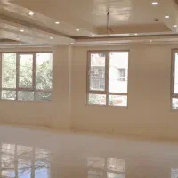 آپارتمان ۱۲۲ متر  نوساز کلید نخورده سند تکبرگ