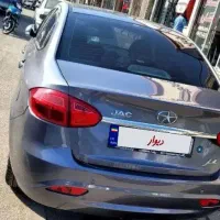 جک J4