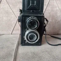 دوربین کلکسیونی قدیمی قیمت پیشنهادی توی چت لطفا