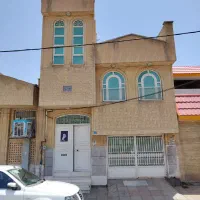 ویلایی دوبلکس خوش‌ساخت در میدان پلیس