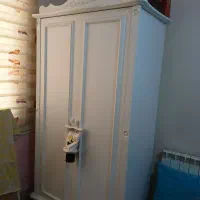 کمد‌ودراور‌اپادانا