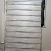 پرده زبرا سالم و میز تحریر