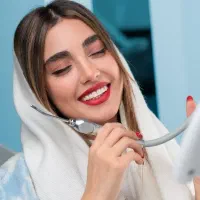 اقساط بدون چک کامپوزیت ایمپلنت لمینیت بلیچینگ