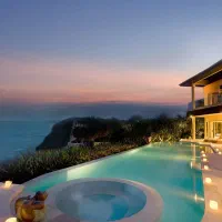 فروش ۵۸ متری دید مستقیم دریا مجتمع ایرانیان