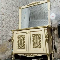 آینه کنسول سلطنتی