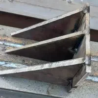 آهنگری اسکلت های فلزی انواع پله رابیتس نما وداخل