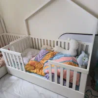 تخت به همراه تشک سالم