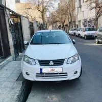 ساینا کم کار درحد