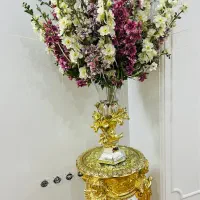گل و گلدان