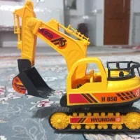 بیل مکانیکی اسباب بازی
