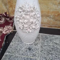 گلدان گل برجسته