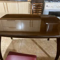 میز صبحانه خوری