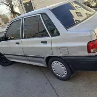 پراید نقره ای