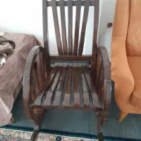 صندلی مادر بزرگ