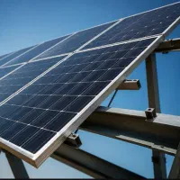 نصب تخصصی سیستم خورشیدی مستقل از شبکه «Off Grid»