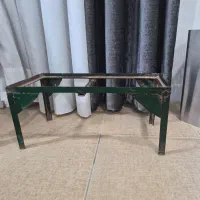 چهارپایه آهنی چرخ خیاطی