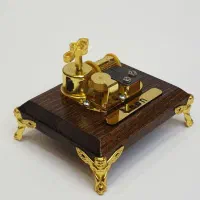 جعبه موزیکال کوکی طلائی کوک از بالا