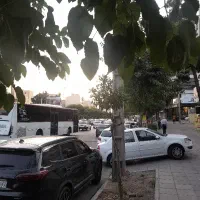 مغازه-تجاری-بر-بلوار-کاج
