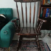 جاکفشی و صندلی راک