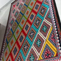 فرش بسیار زیبا ۶ متری