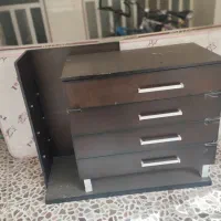 آینه و کنسول و دو پاتختی و دراور