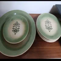 صندلی  چرخشی  میز عسلی  ظرف قاب گل