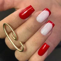 تحفیف ویژه ناخن ب مناسبت روز دختر روی تمامی خدمات