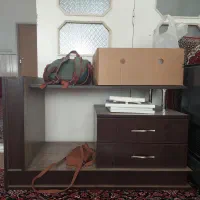 میز تلوزیون تمیز و سالم