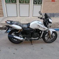 آپاچی 180
